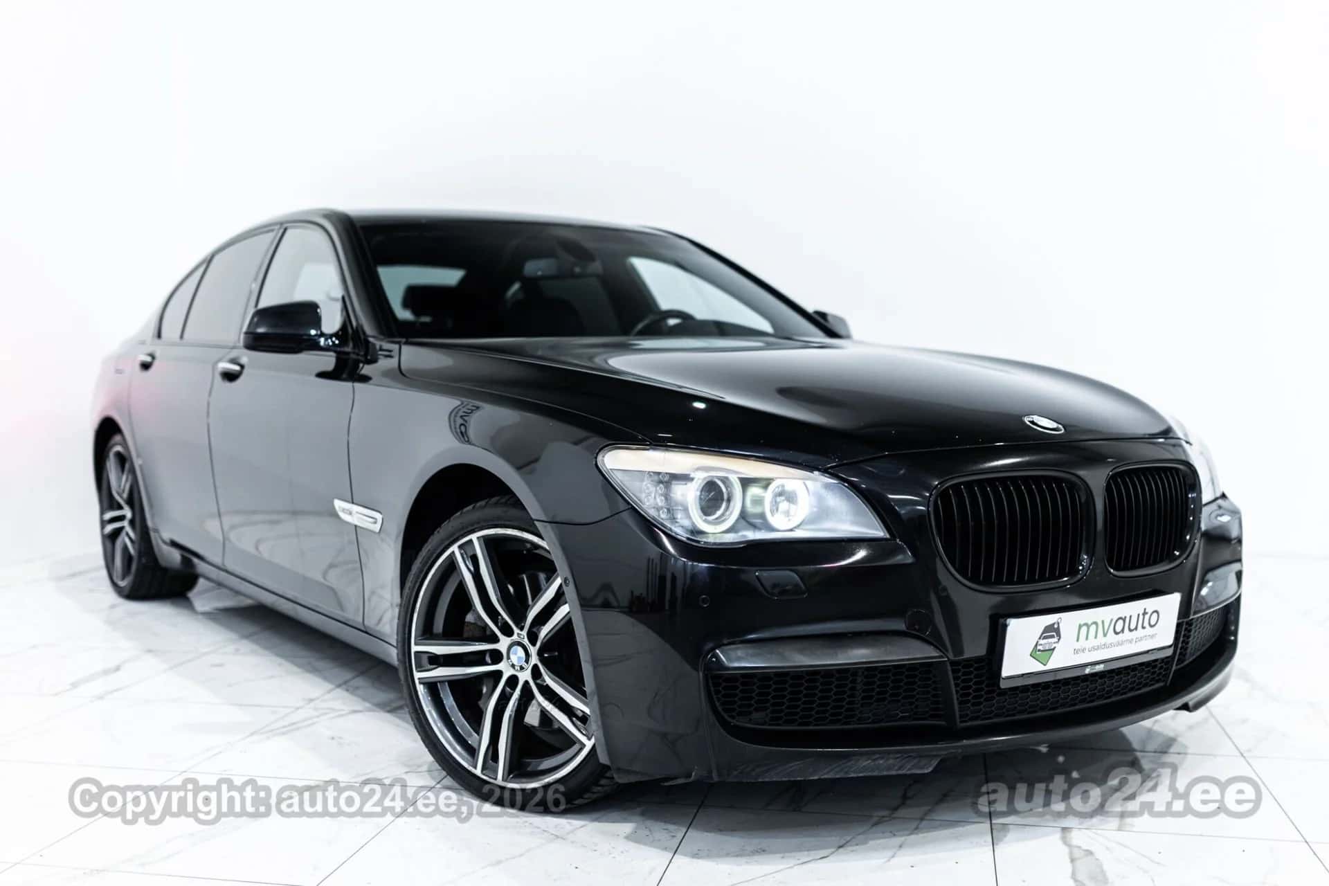 BMW 740 225kW