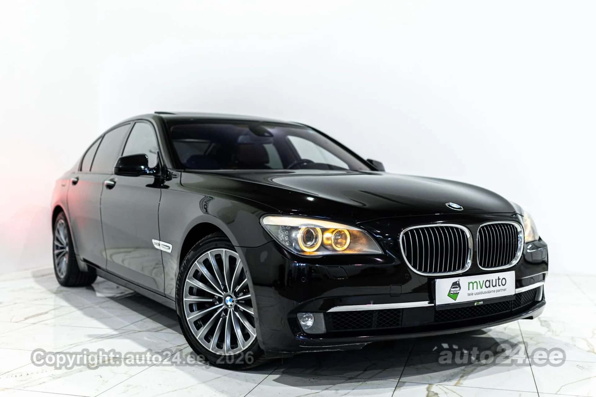 BMW 740 225kW