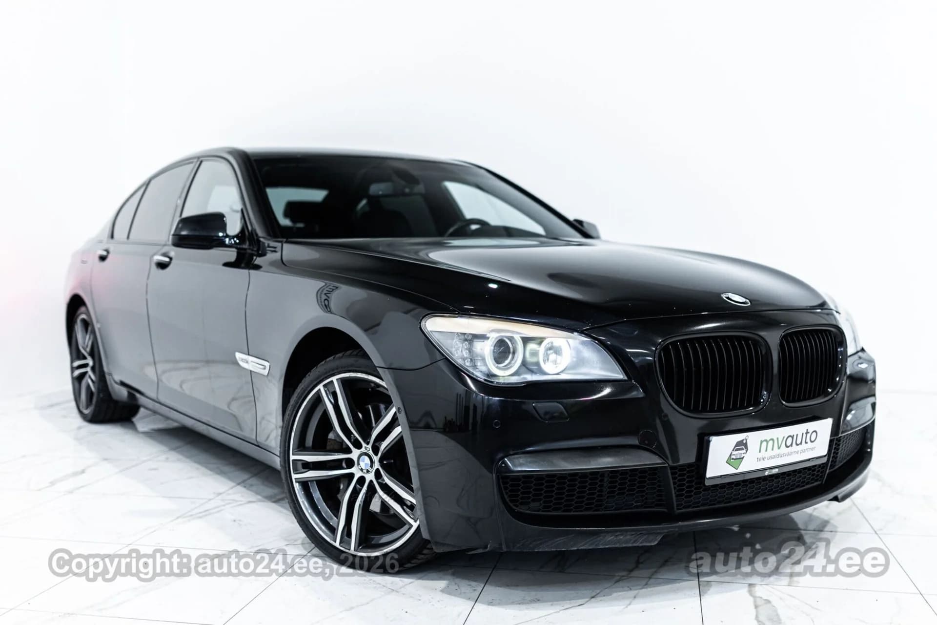 BMW 740 225kW